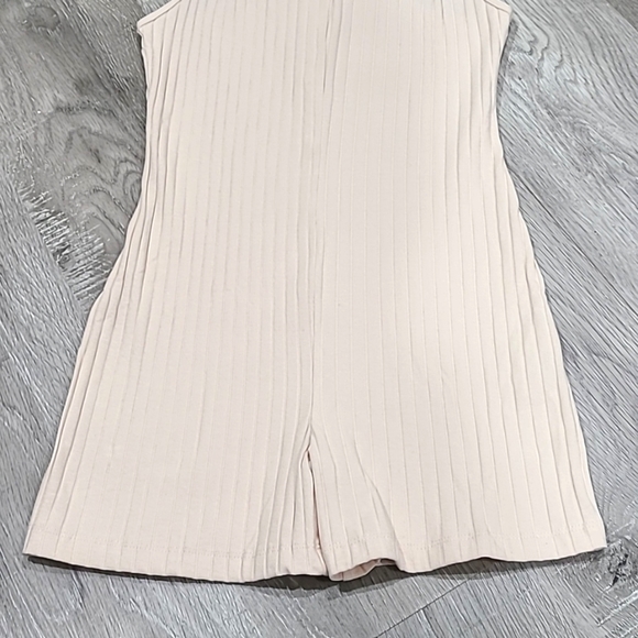 Zara Cream Sleeveless Romper (NWT) - Picture 3 of 8